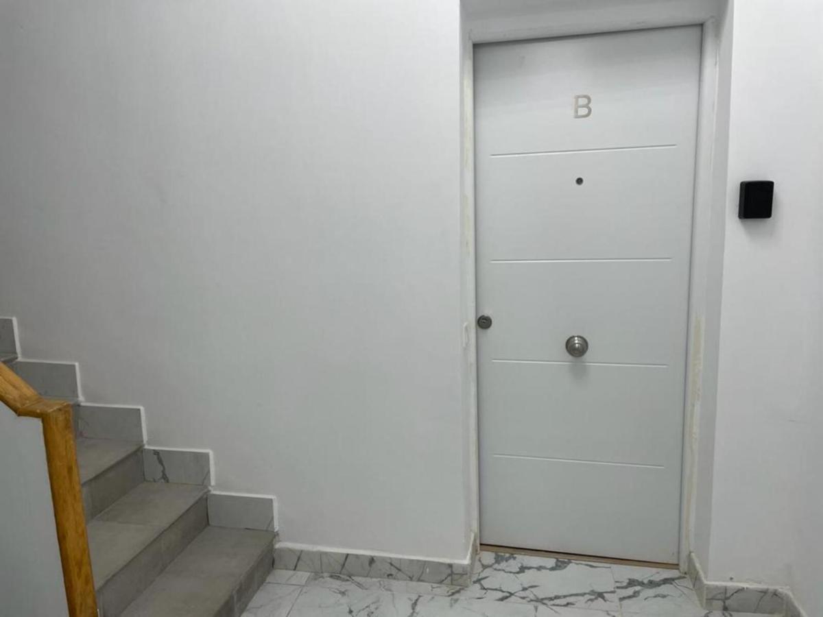 U2 Apartamento A Estrenar, Cerca De Metro Madrid Exterior photo